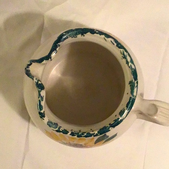 Contemporary pottery Ltd., sunflower pitcher - Picture 3 of 4